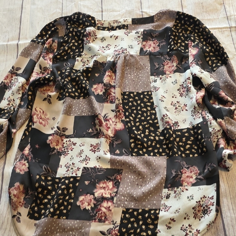 Maurices Floral Patchwork Blouse - Black, Cream, Pink - Picture 6 of 7